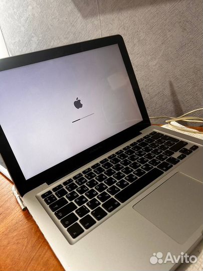 Macbook pro 13 i5 8/128