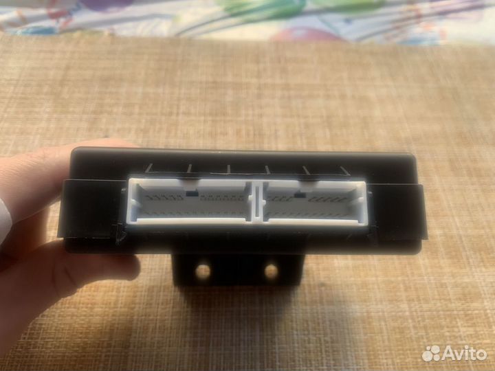 Блок всм управления светом и цз киа рио 3