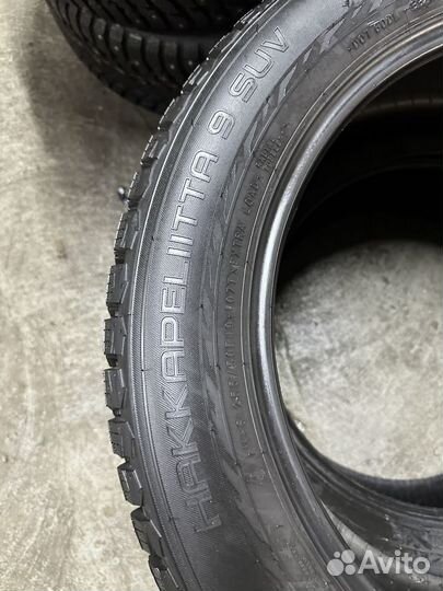 Nokian Tyres Hakkapeliitta 9 SUV 255/50 R19 107T