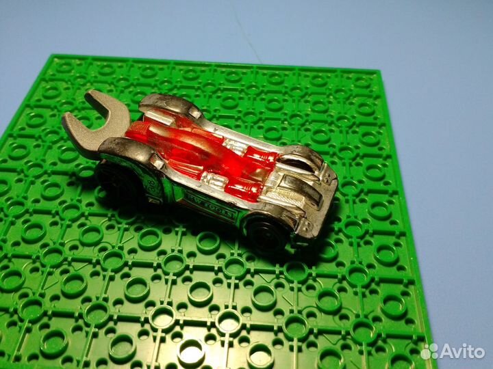 Hot wheels машинки