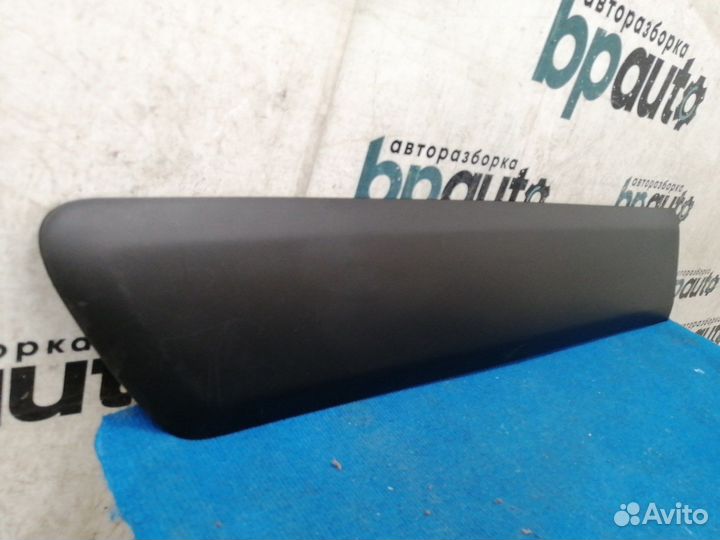 Молдинг задней правой двери 9682859877