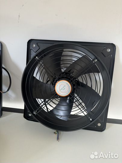 Вентилятор вытяжной 30см