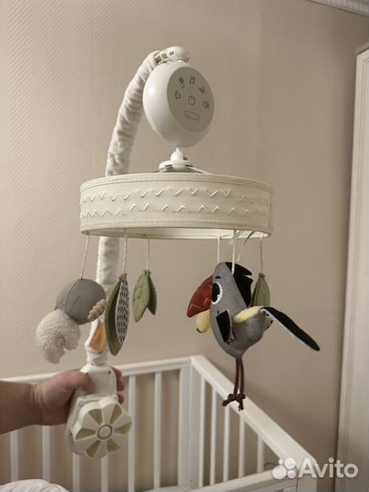 Карусель на кроватку