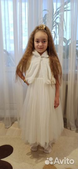 Платье для девочки новое