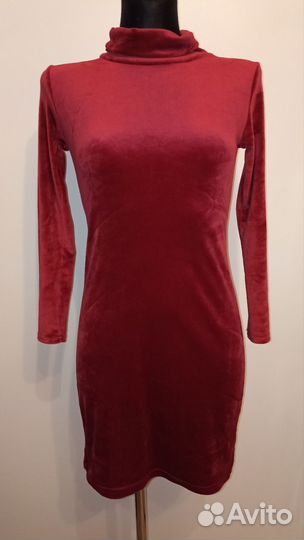 Бархатное платье s