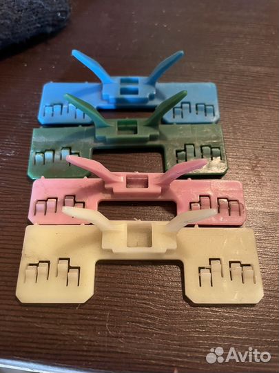 Клипсы молдинга Honda Accord 7