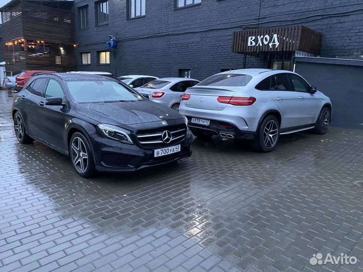 Решетка радиатора Mercedes GLA x156 (2014-2017)