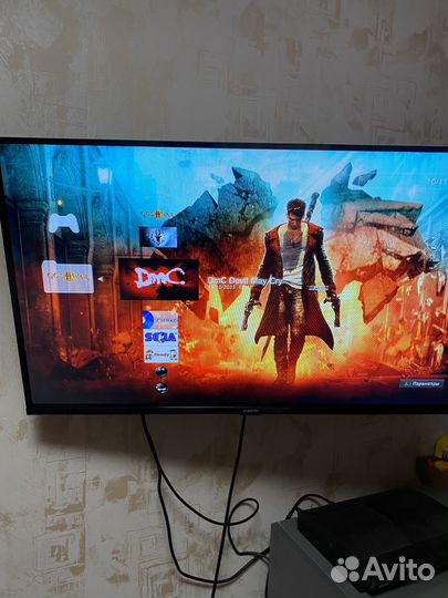 Sony PS3 прошитая + 4 геймпада