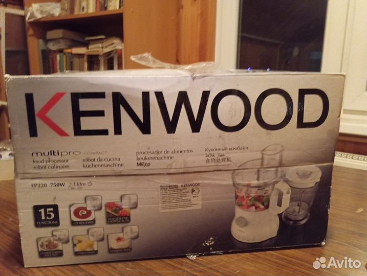 Блендер Овощерезка Кухонный комбайн Kenwood FP220