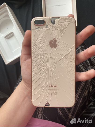 Телефон iPhone 8 plus