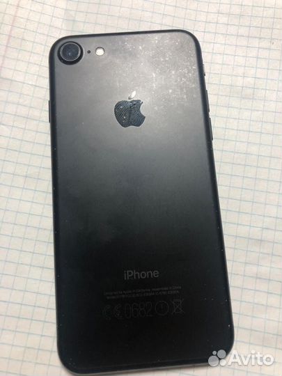 Телефон iPhone 7 32gb