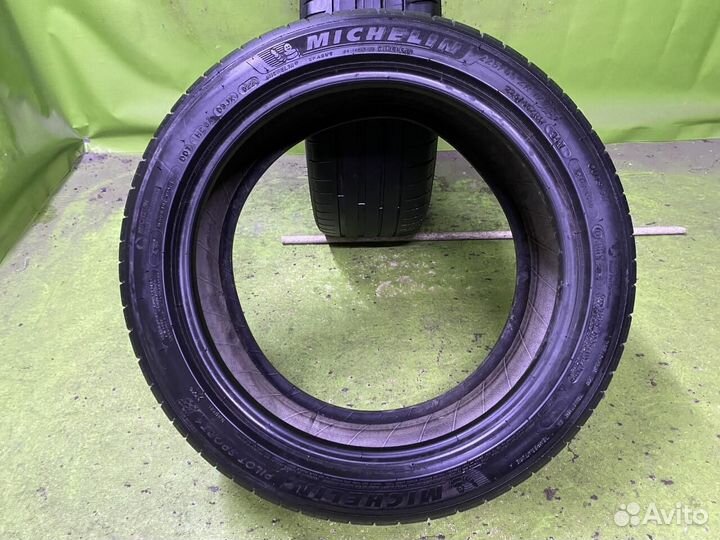 Michelin Pilot Sport 4 255/45 R17 94W