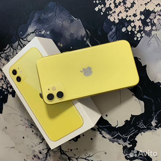 iPhone 11, 64 ГБ