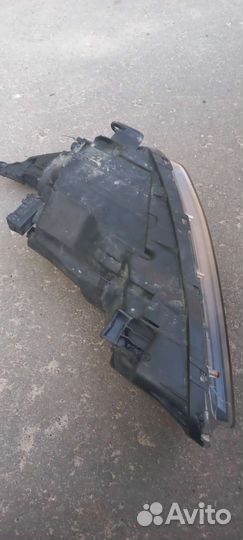 Правая фара Hyundai solaris 2014