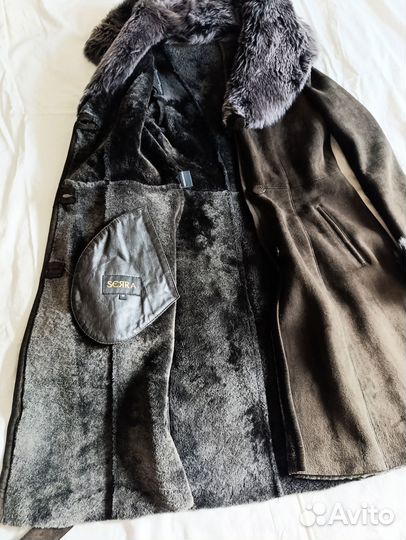 Дубленка натуральная женская с капюшоном