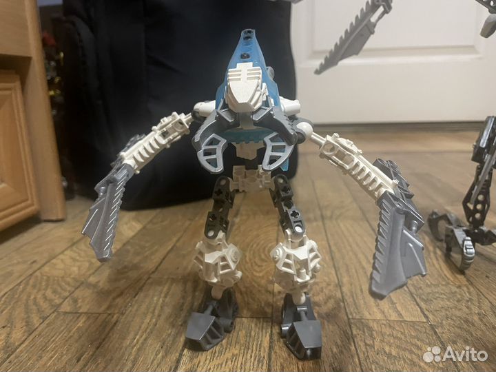 Lego bionicle