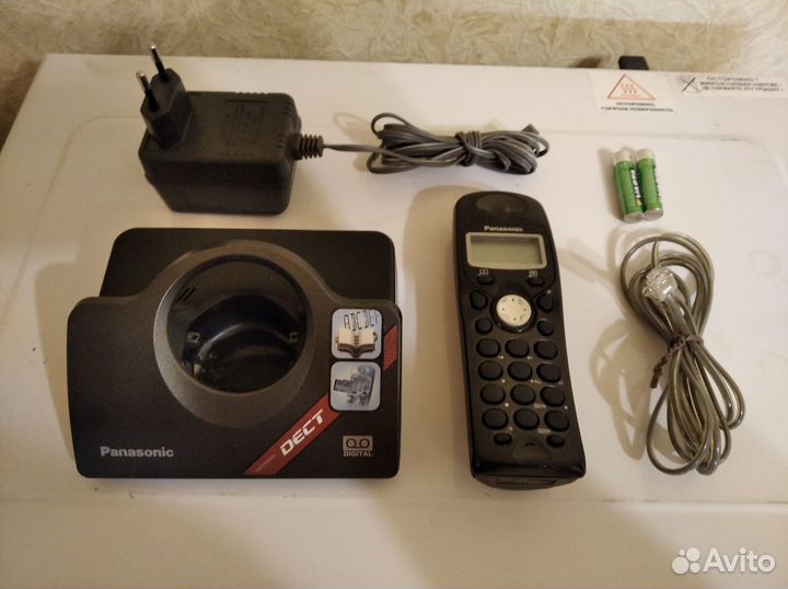 Телефон Panasonic KX-TCD420RUT с автоответчиком