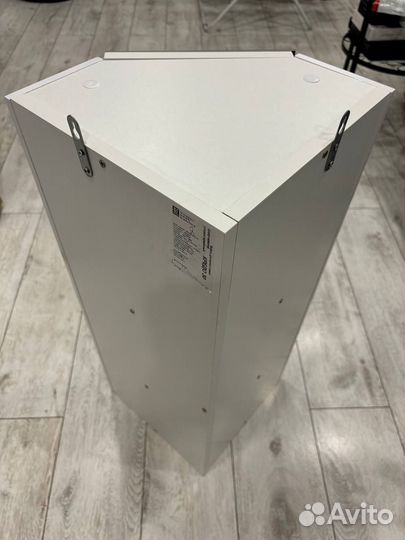 Шкаф навесной Runo угловой Кредо 30