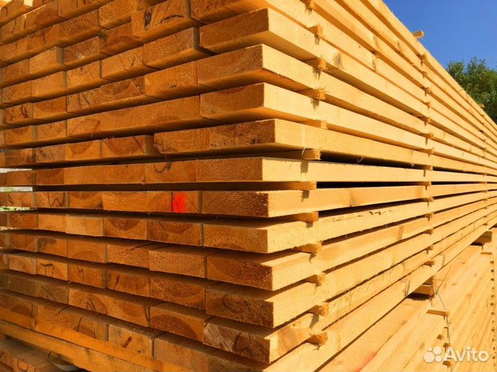 Доски из сосны, естественная влажность
