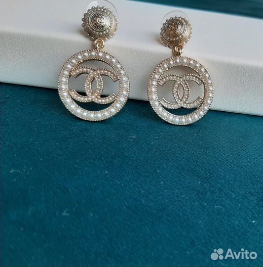 Серьги Chanel