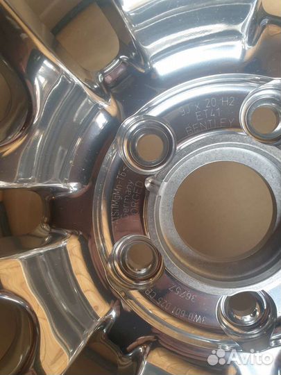 Оригинальный диск Bentley Continental GT