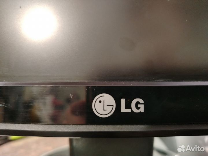 Монитор lg