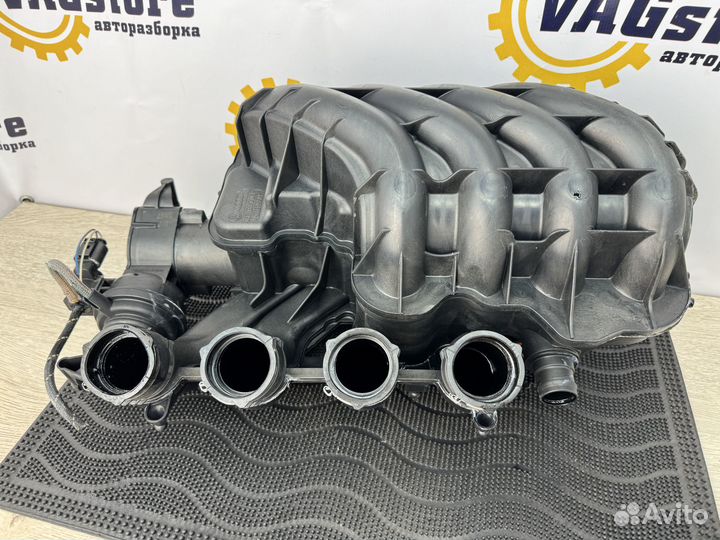 Коллектор впускной Volkswagen Golf 5 2006