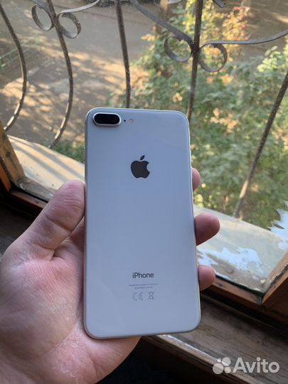 iPhone 8 Plus, 128 ГБ