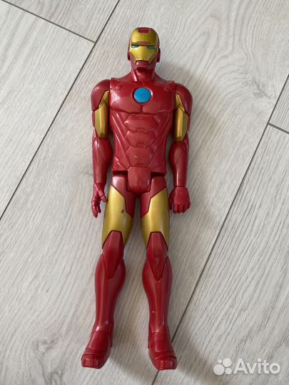 Marvel Hasbro 30 см