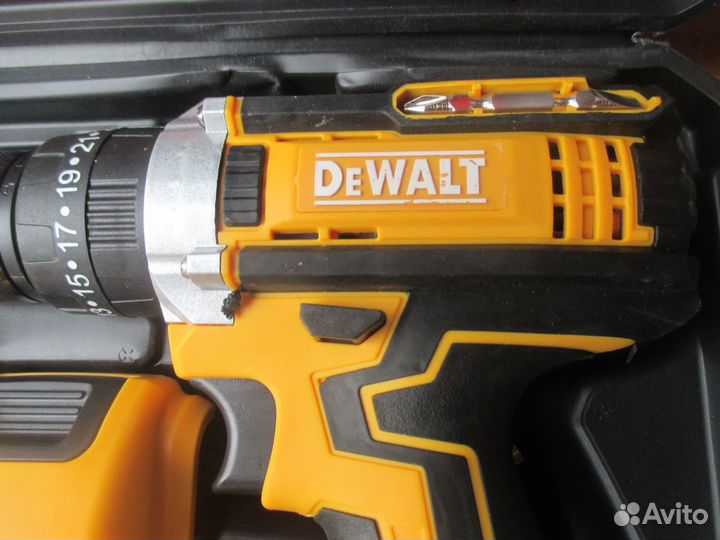 Шуруповерт dewalt Lvuwo SLurm