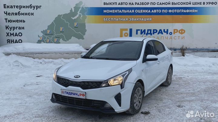 Козырек солнцезащитный правый Kia Rio 4 (FB) 85220