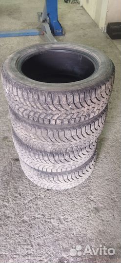 Bridgestone Blizzak Spike-01 205/55 R16 91T