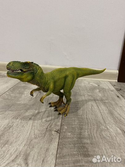 Игрушка динозавр