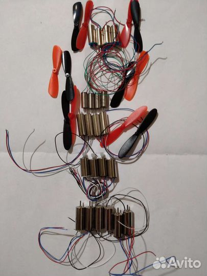 Мотор / двигатель для квадрокоптера / дрона