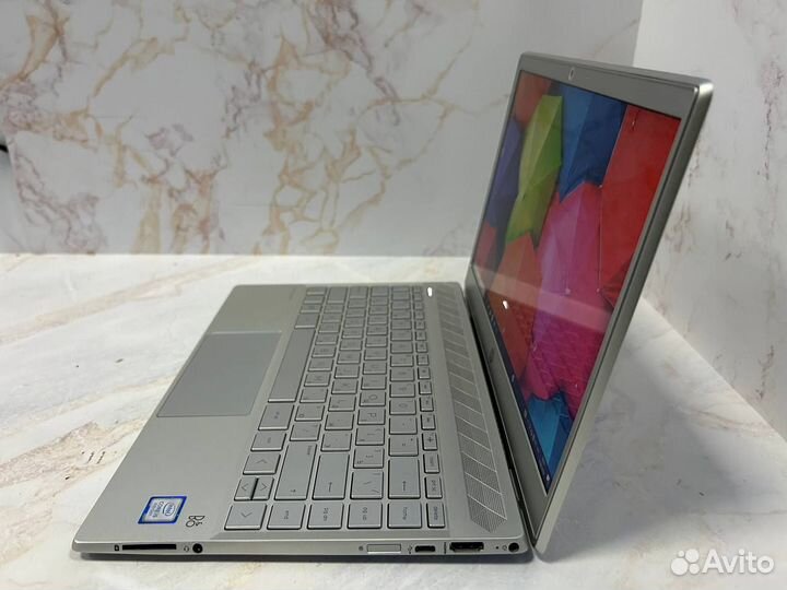 Ультрабук HP Pavilion 13-an0075ur 13 дюймов i5