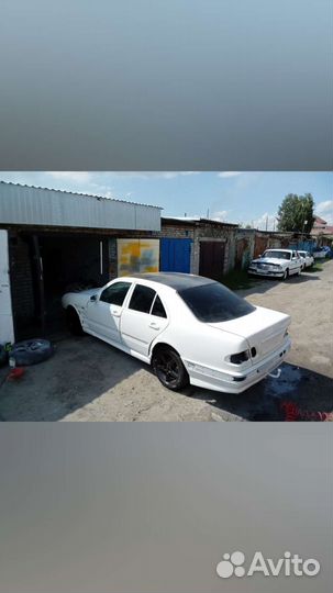 Mercedes-Benz E-класс 2.4 МТ, 1997, 414 000 км