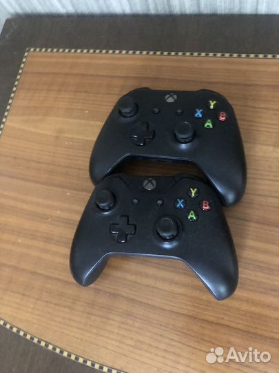 2 джостика xbox one