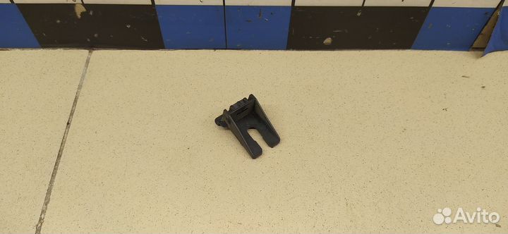 Крепеж (клоп) Octavia (A4 1U) 2000-2011