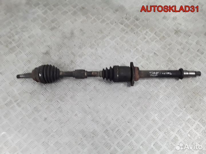 Полуось перед правая Toyota Corolla Verso 2adftv