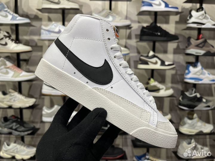 Кроссовки Nike Blazer Mid '77 Vintage White-Black