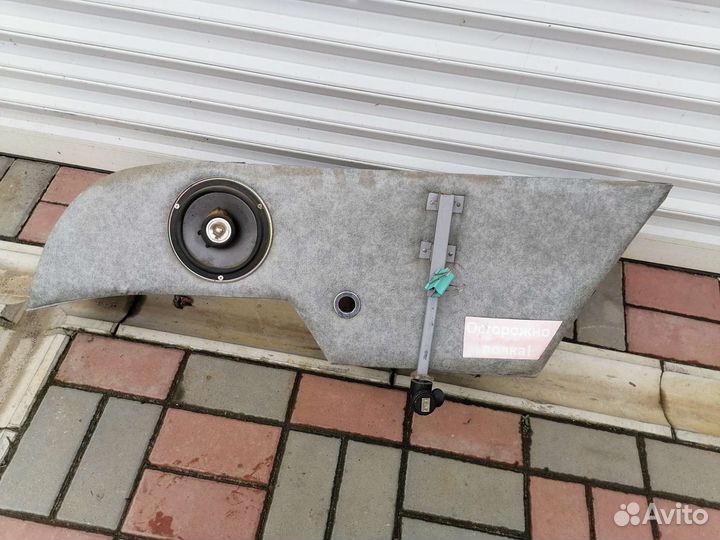 Акустическая полка