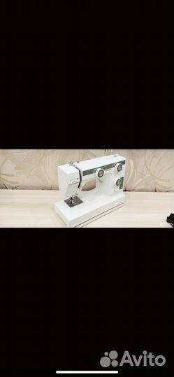 Швейная машинка janome