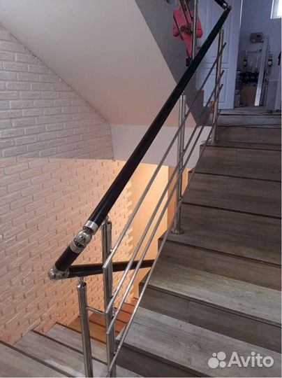 Перила в частный дом из нержавеющей стали