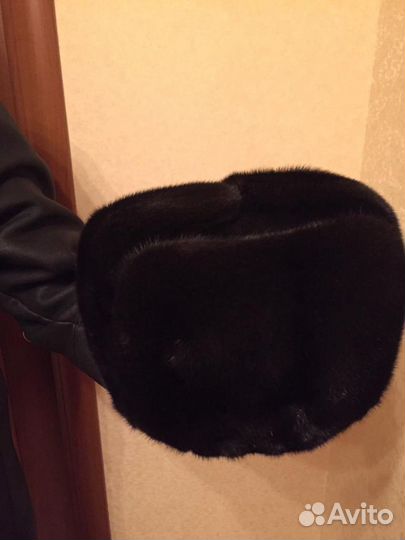 Мужская шапка