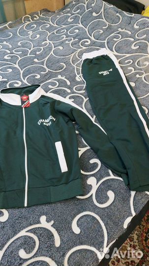 Спортивный костюм