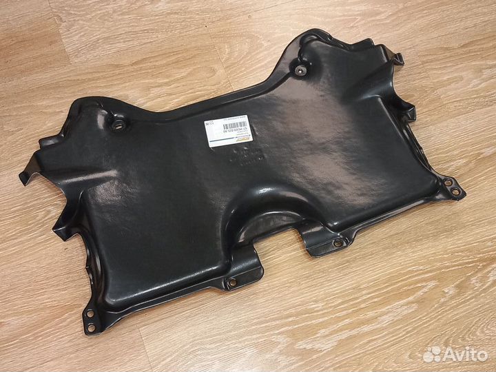 Защита двигателя Mercedes E-Class W212 09- централ