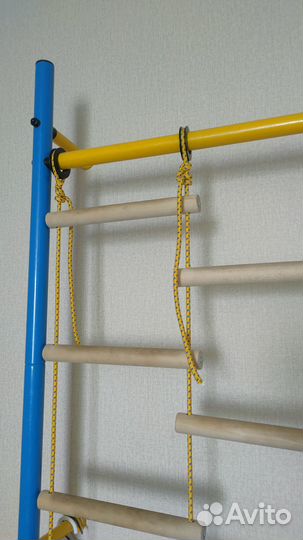 Секция от детского спортивного комплекса лестица