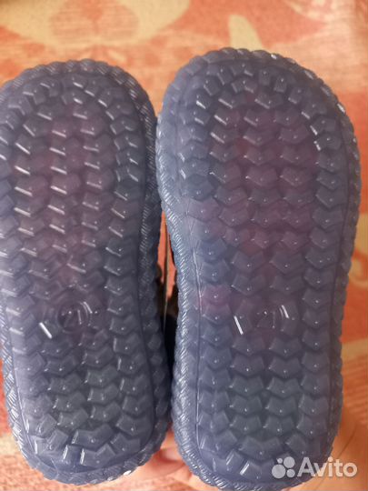 Сандали для мальчика новые