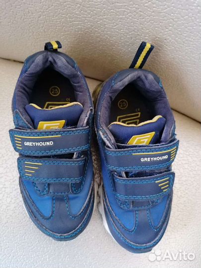 Кроссовки 25 размер, 16см. стелька