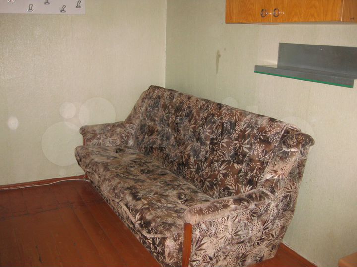 Комната 14 м² в 3-к., 2/5 эт.